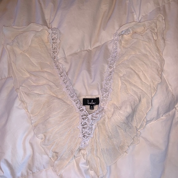 White Plunge Lacey Croptop - Picture 2 of 2